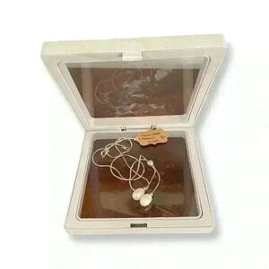 NWT Sterling Silver and Freshwater Pearls Necklace.